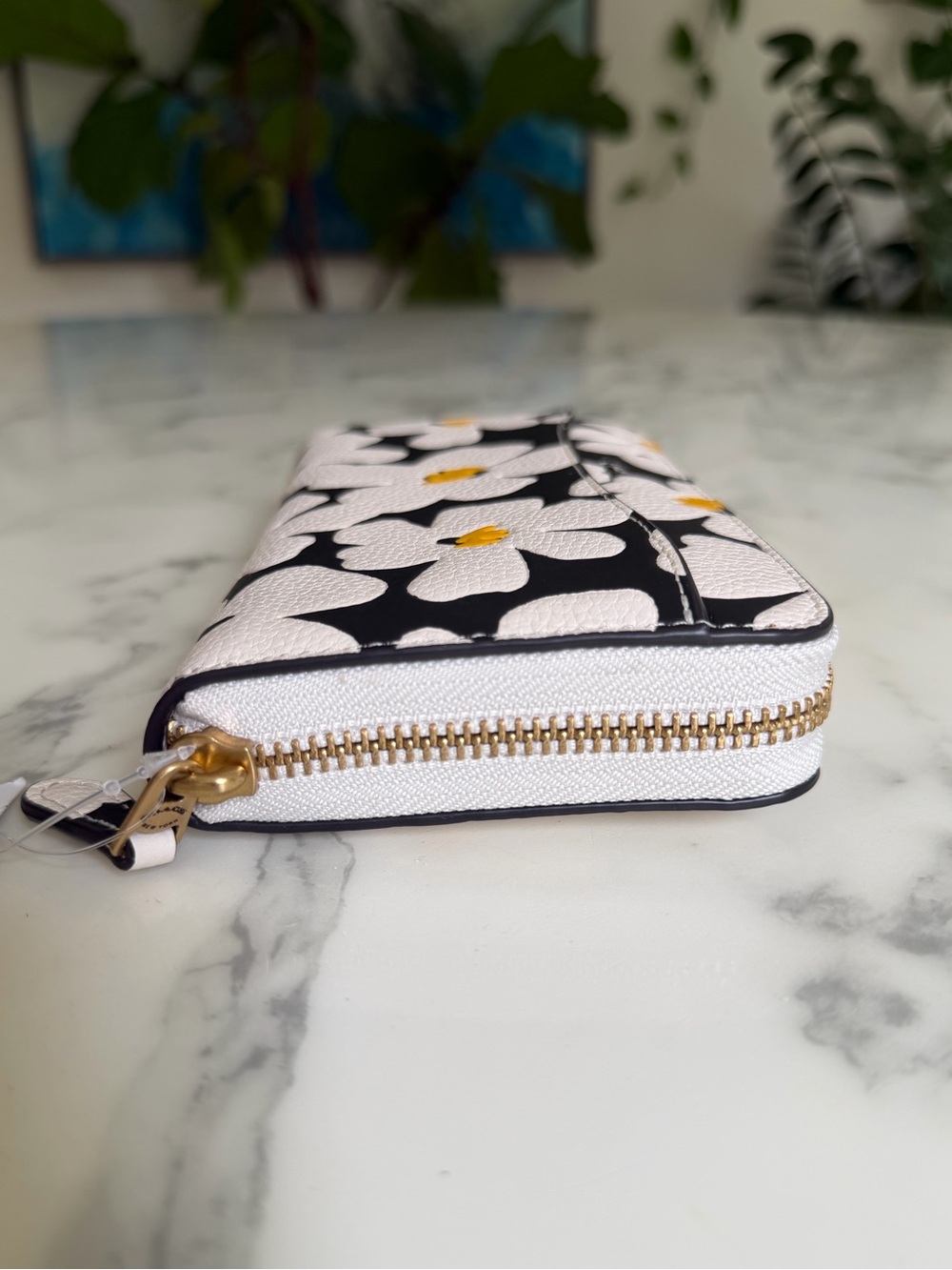 NWT COACH Accordion Zip Wallet With Floral Print CR549 Chalk Black Yellow Brass - Picture 10 of 10